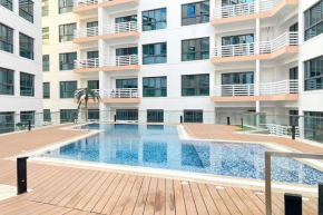 1BHK Near Airport, Pool, Parking